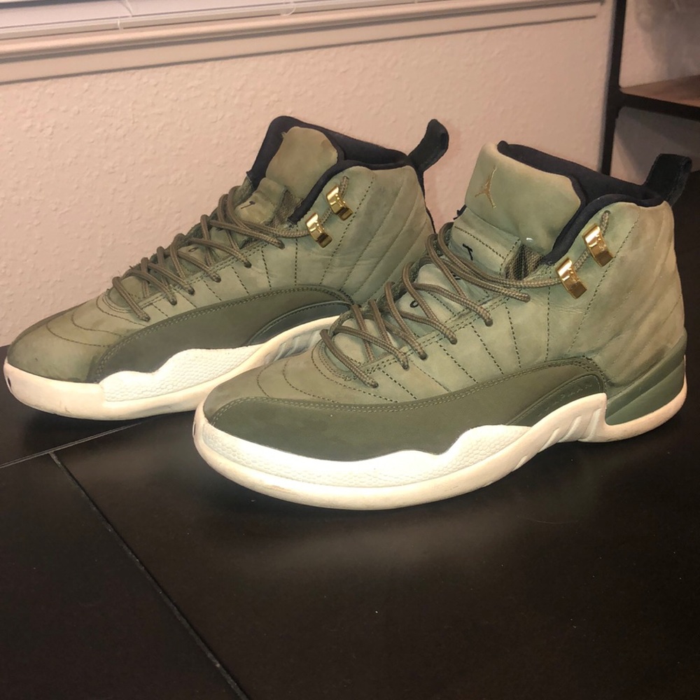 Jordan 12 Chris Paul class of 2003